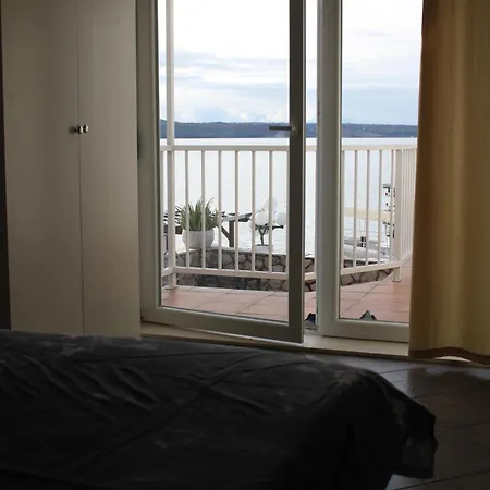 Luxemarine - First Row Whisper Apartmán Maslenica
