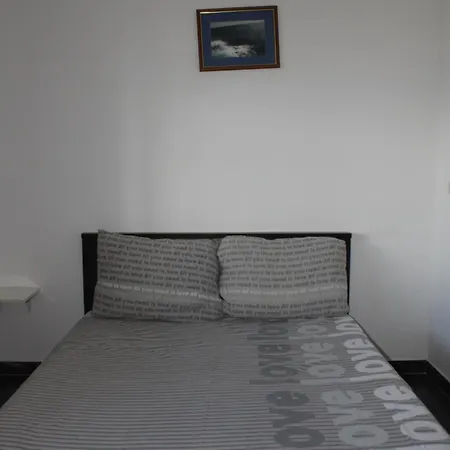 Luxemarine - First Row Whisper Apartmán