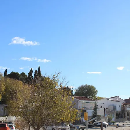 Apartmán Luxemarine - First Row Whisper Maslenica